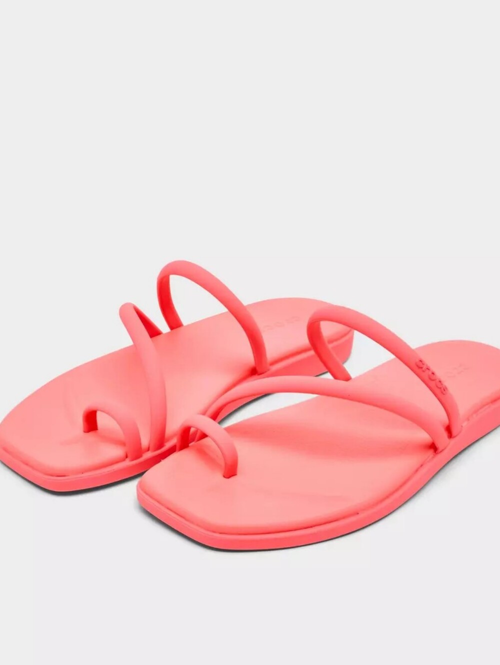 Crocs Women's Miami Toe Loop Sandals Size 7 NWT